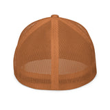 Logo closed-back trucker cap